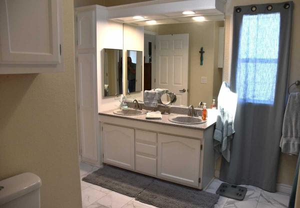 1996 Hallmark CHA Manufactured Home