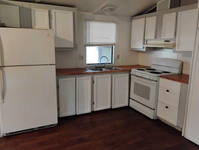 Photo 3 of 19 of home located at 1701 Skipper Rd #152 Tampa, FL 33613