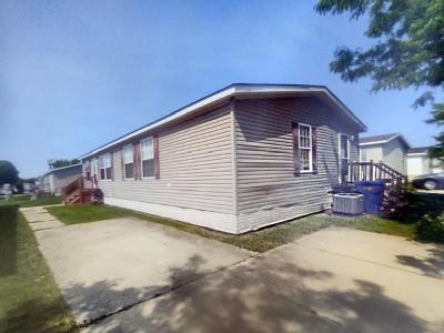 Mobile Home at 1176 Tanglewood Ln Lot 116 Burton, MI 48529