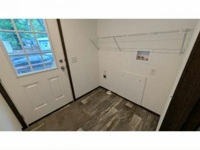 Photo 5 of 18 of home located at 114 Lynn Mankato, MN 56001