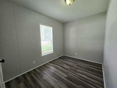 Photo 5 of 6 of home located at 7230 Greenbrier Village Road Lakeland, FL 33810
