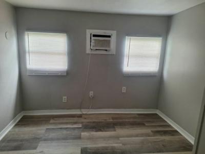 Photo 2 of 5 of home located at 4943 E. Hillsborough Ave, Lot 64 Tampa, FL 33610