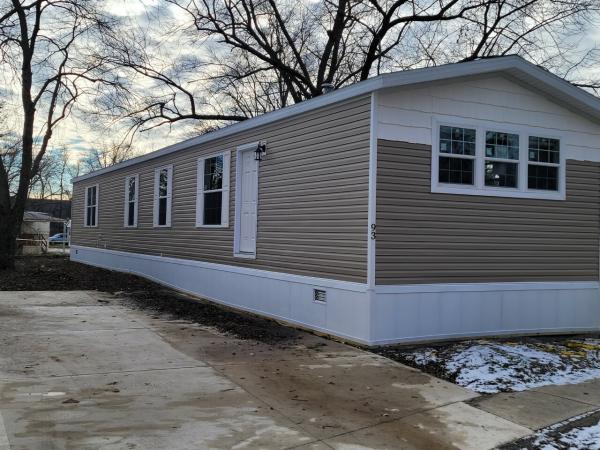 2023 Dutch Diamond II Mobile Home For Sale
