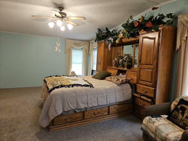 1990 MERIT TW-252 Mobile Home