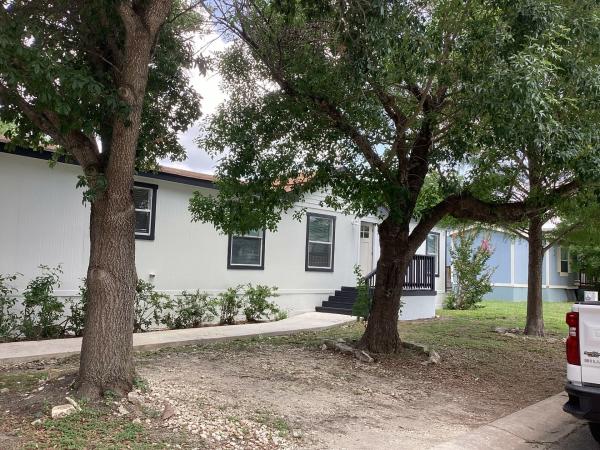 2000 American Homestar Mobile Home For Sale