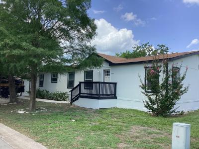 Photo 2 of 16 of home located at 428 North Fork Road San Marcos, TX 78666