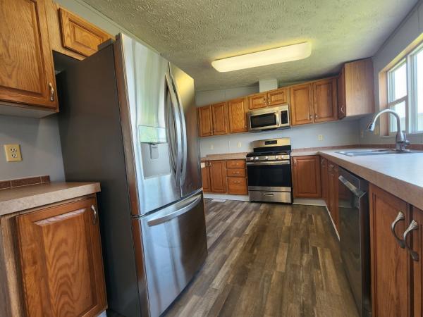 2006 Clayton Mobile Home