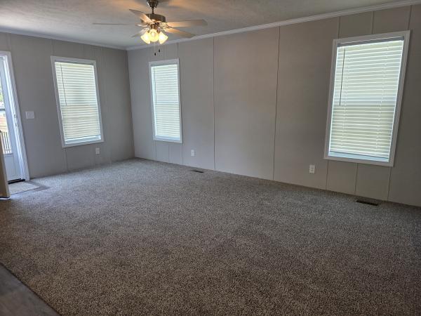 2025 Champion RAPB2452H32167 Mobile Home
