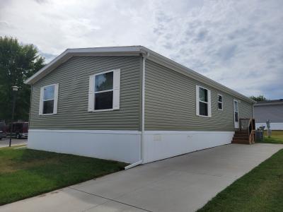 Mobile Home at 2203 Maclaren Dr Highland, MI 48357