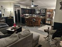 1990 Pine Grove 212 MANSION SINGLEWIDE SERIES  Home
