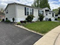 1990 Pine Grove 212 MANSION SINGLEWIDE SERIES  Home