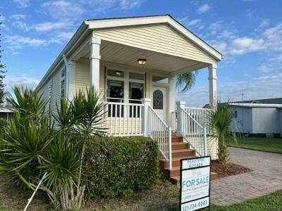 Photo 2 of 20 of home located at 3008 Hanson Ave Melbourne, FL 32901