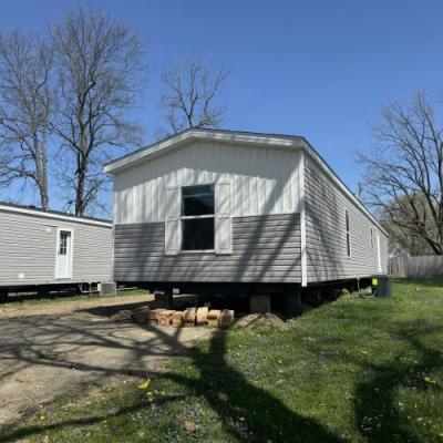 Photo 3 of 29 of home located at 27 Crestwood Drive #0022 Middletown, IN 47356