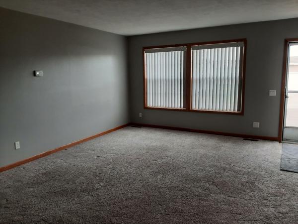 2009 Fairmont 166 4563N  Home