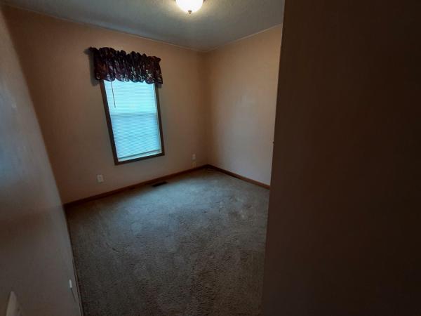 2009 Fairmont 166 4563N  Home
