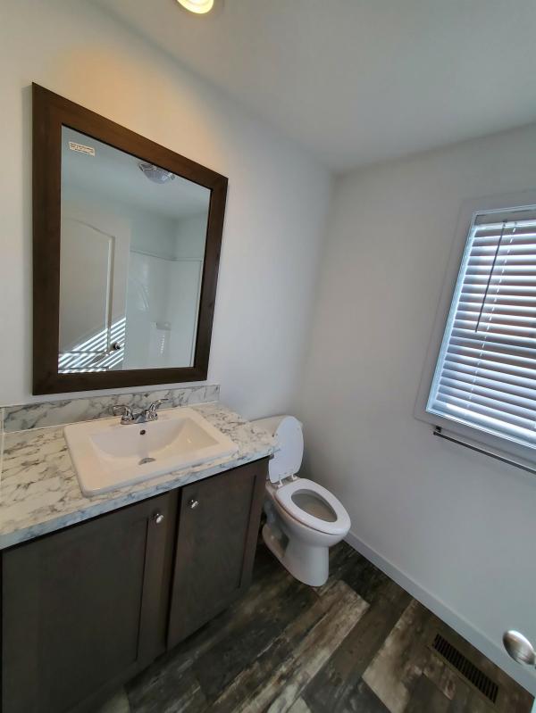 2023 Clayton - Middlebury 179 81RSH16663BH23  Home