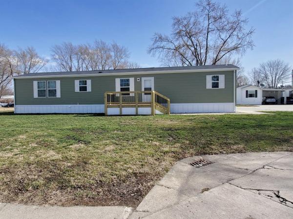2023 Clayton - Middlebury 179 81RSH16663BH23  Home