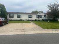 2000 Four Seasons DAP1676H32089  Home