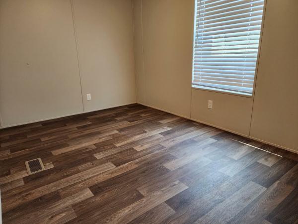 2023 97TRS14663AH23  Home