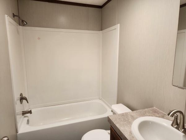 2023 35MYO16663AH23  Home