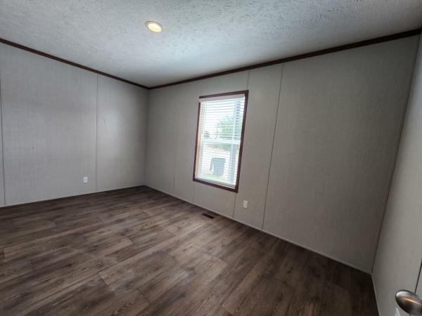 2023 35MYO16663AH23  Home