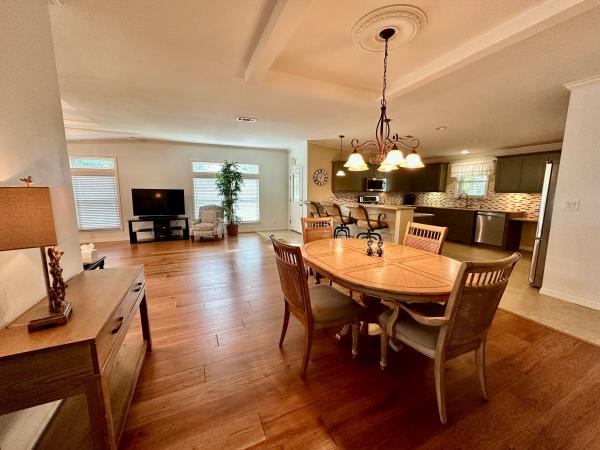 2005 Palm Harbor PALH Mobile Home