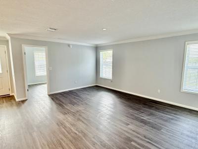 Photo 2 of 9 of home located at 7419 Flowering Tree Circle Groveland, FL 34736