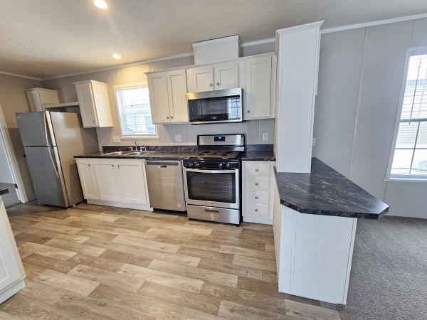2022 Redman Advantage II  Home