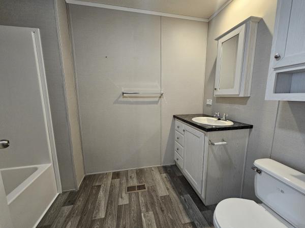 2022 Redman Advantage II  Home