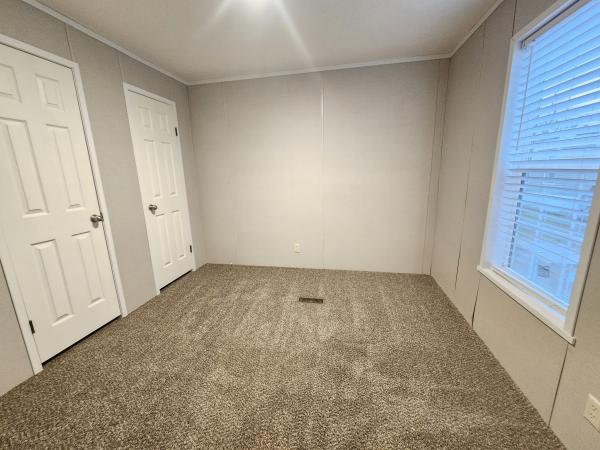 2022 Redman Advantage II  Home
