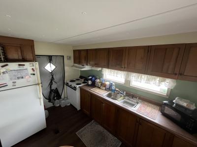 Photo 3 of 25 of home located at 37 Kelly Drive Lakeland, FL 33815