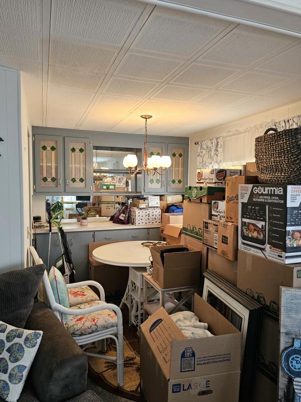 1975 SOUT  Home
