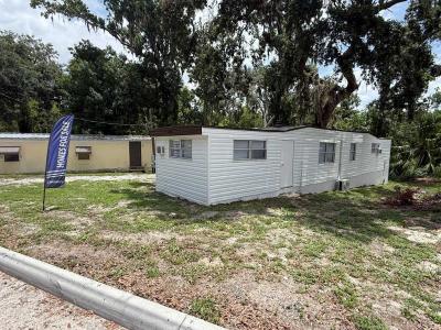 Photo 2 of 11 of home located at 6910 Alafia Dr. Riverview, FL 33578