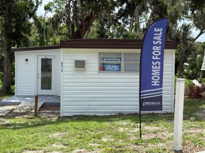 Mobile Home at 6910 Alafia Dr. Riverview, FL 33578