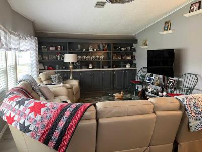 Photo 3 of 13 of home located at 419 Tahiti Dr. Lake Wales, FL 33859