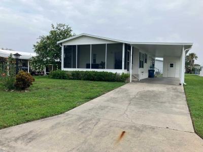 Mobile Home at 534 Montego Bay Dr Lake Wales, FL 33859