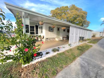 Mobile Home at 2505 East Bay Dr. Largo, FL 33771