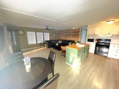 Photo 4 of 29 of home located at 2505 East Bay Dr. Largo, FL 33771