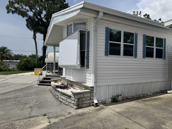 1992 Mobile Home