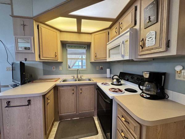 1992 Mobile Home