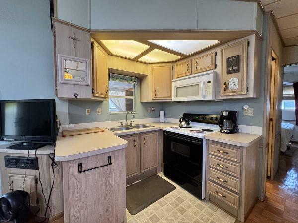 1992 Mobile Home