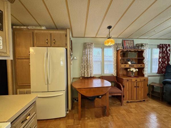 1992 Mobile Home