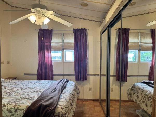 1992 Mobile Home