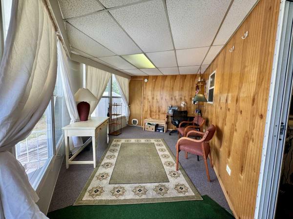 1992 Mobile Home