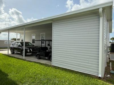 Photo 5 of 7 of home located at 1071 Donegan Rd Lot 580 Largo, FL 33771