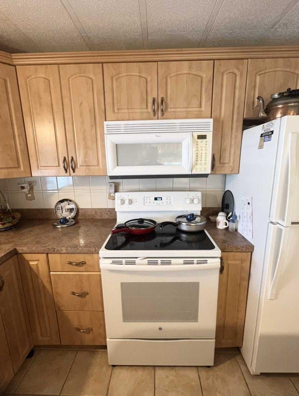 1977 Mobile Home