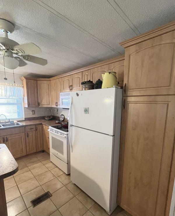 1977 Mobile Home