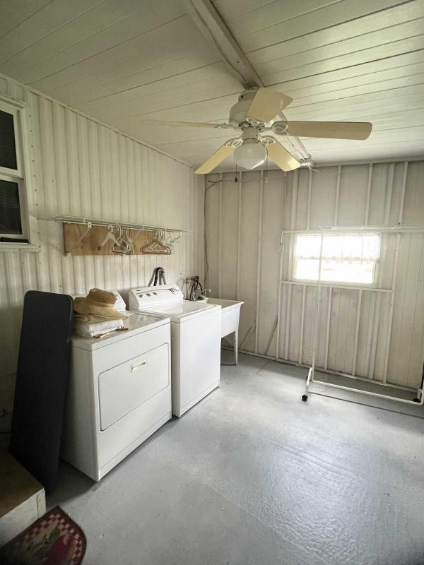 1977 Mobile Home