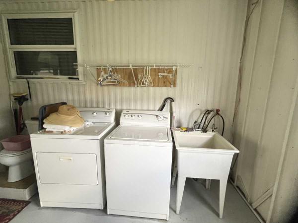 1977 Mobile Home