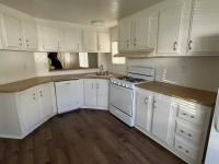 1981 7239 Commodore Homes Paramount 80514 S Mobile Home